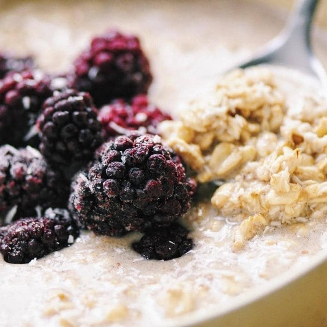 Blackberry Overnight Oats