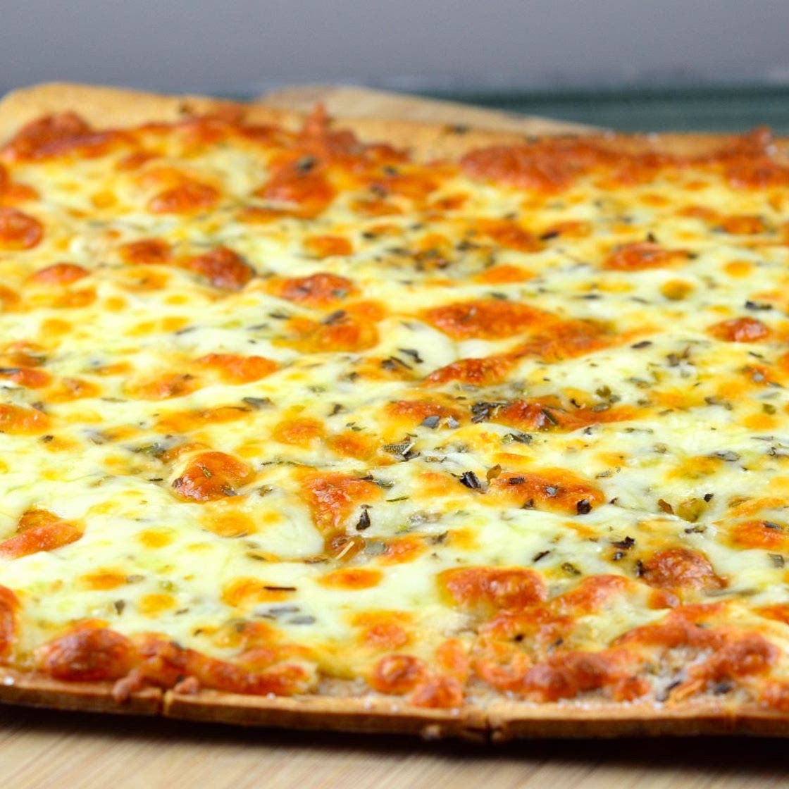 White Pizza or Pizza Blanca