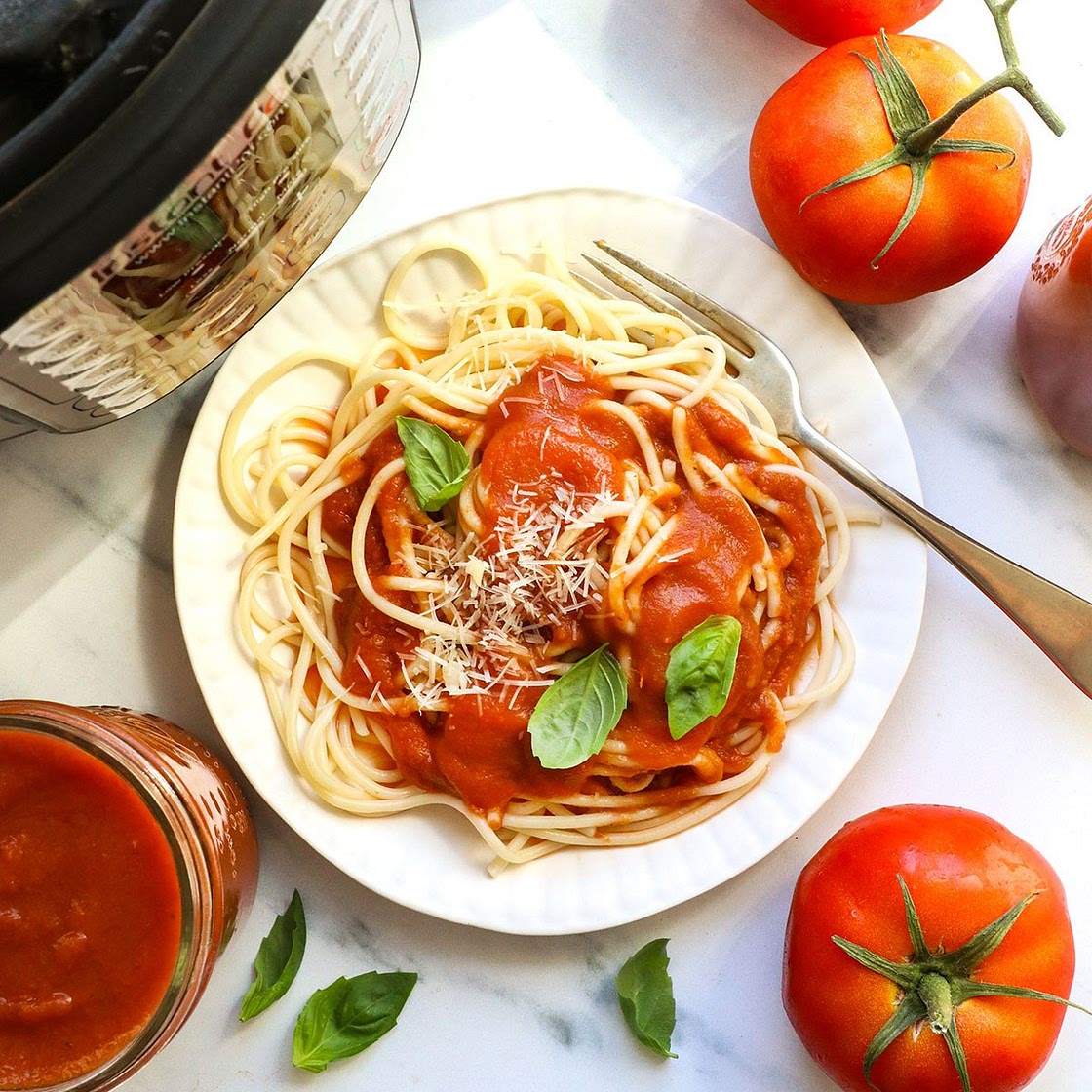 Instant Pot Spaghetti Sauce (with fresh tomatoes!)