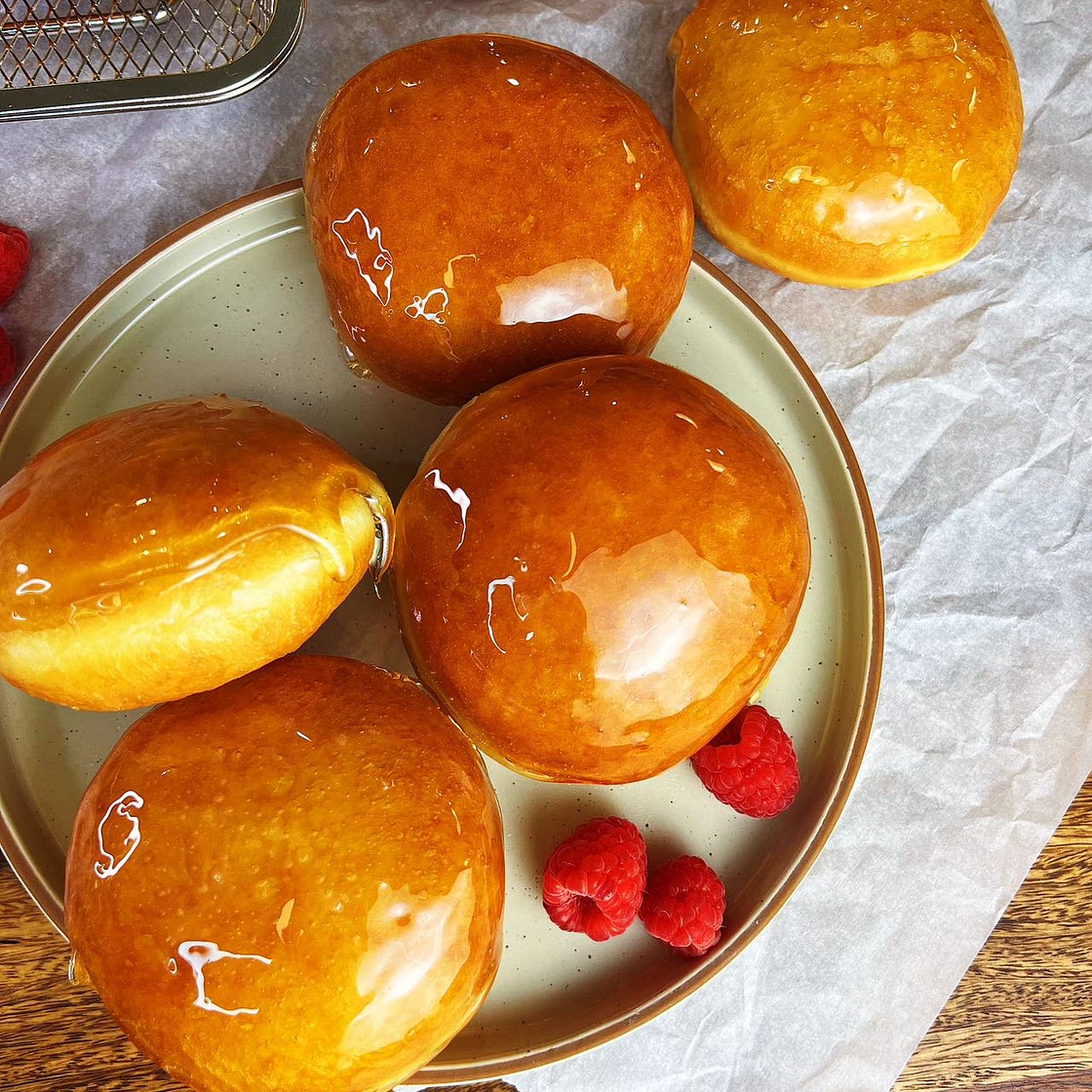 Crème Brûlée Donuts