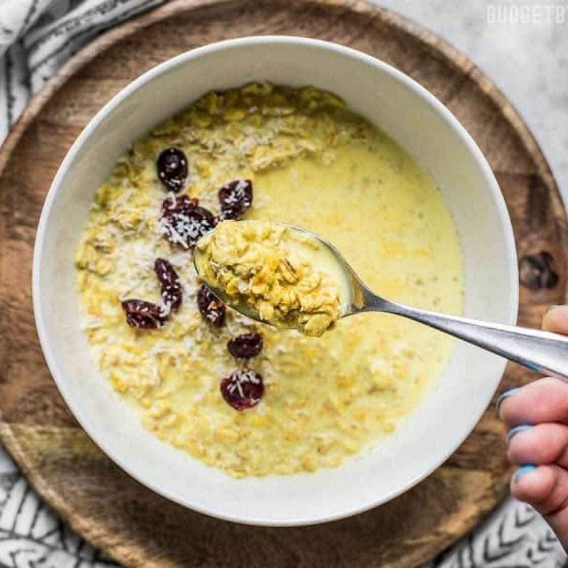 Golden Milk Overnight Oats