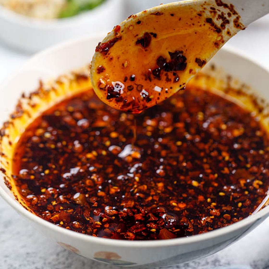 How to Make Chinese Red Oil (Difficult Version)