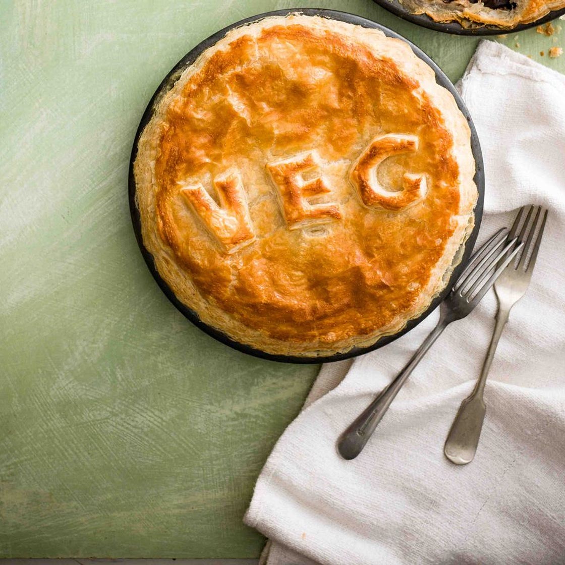 Creamy leek and cheese pie