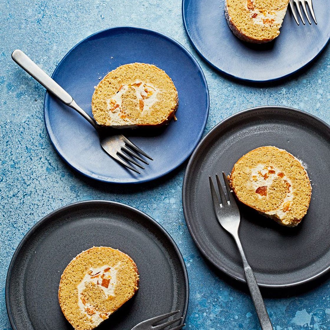 Apricot swiss roll