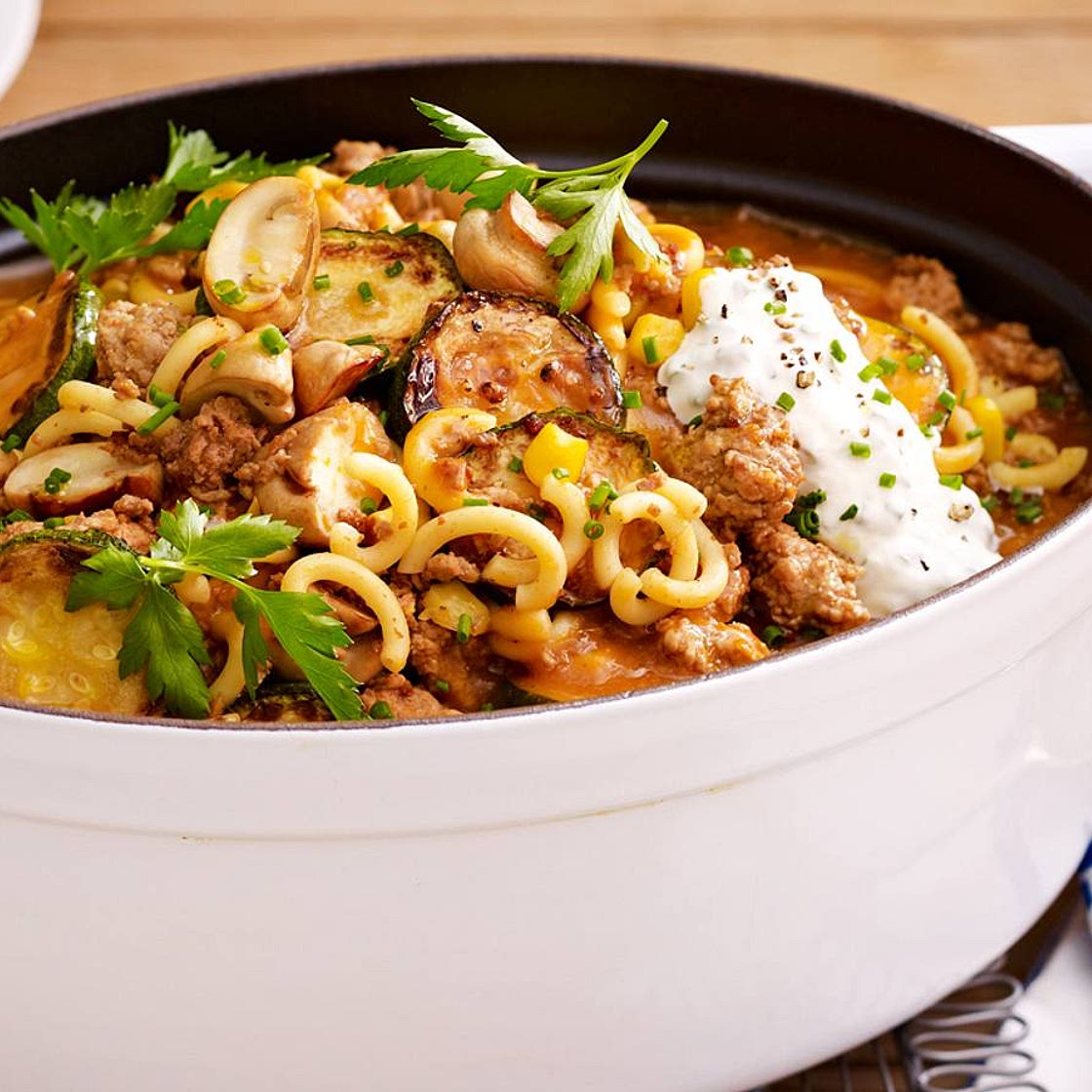 Hacktopf mit Gabelspaghetti