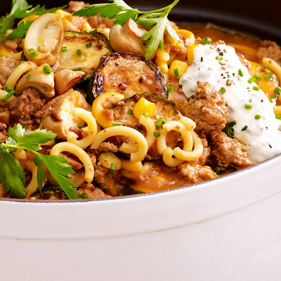 Hacktopf mit Gabelspaghetti