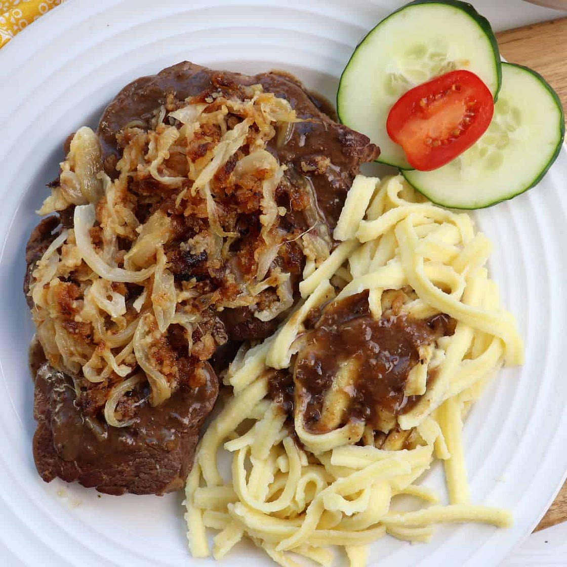 Zwiebelrostbraten - Swabian Onion Rostbraten
