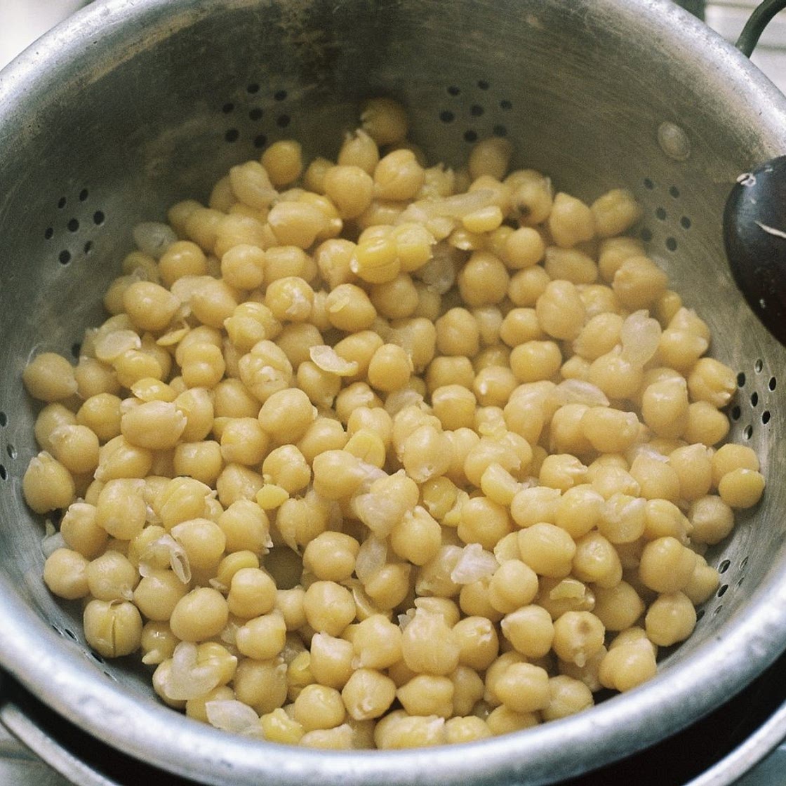 How to cook chickpeas for hummus