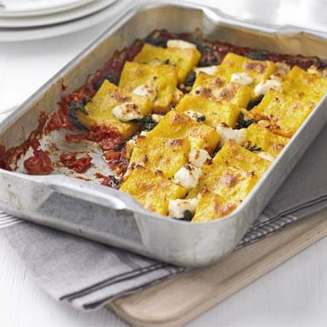 Baked polenta with spinach & goat's cheese