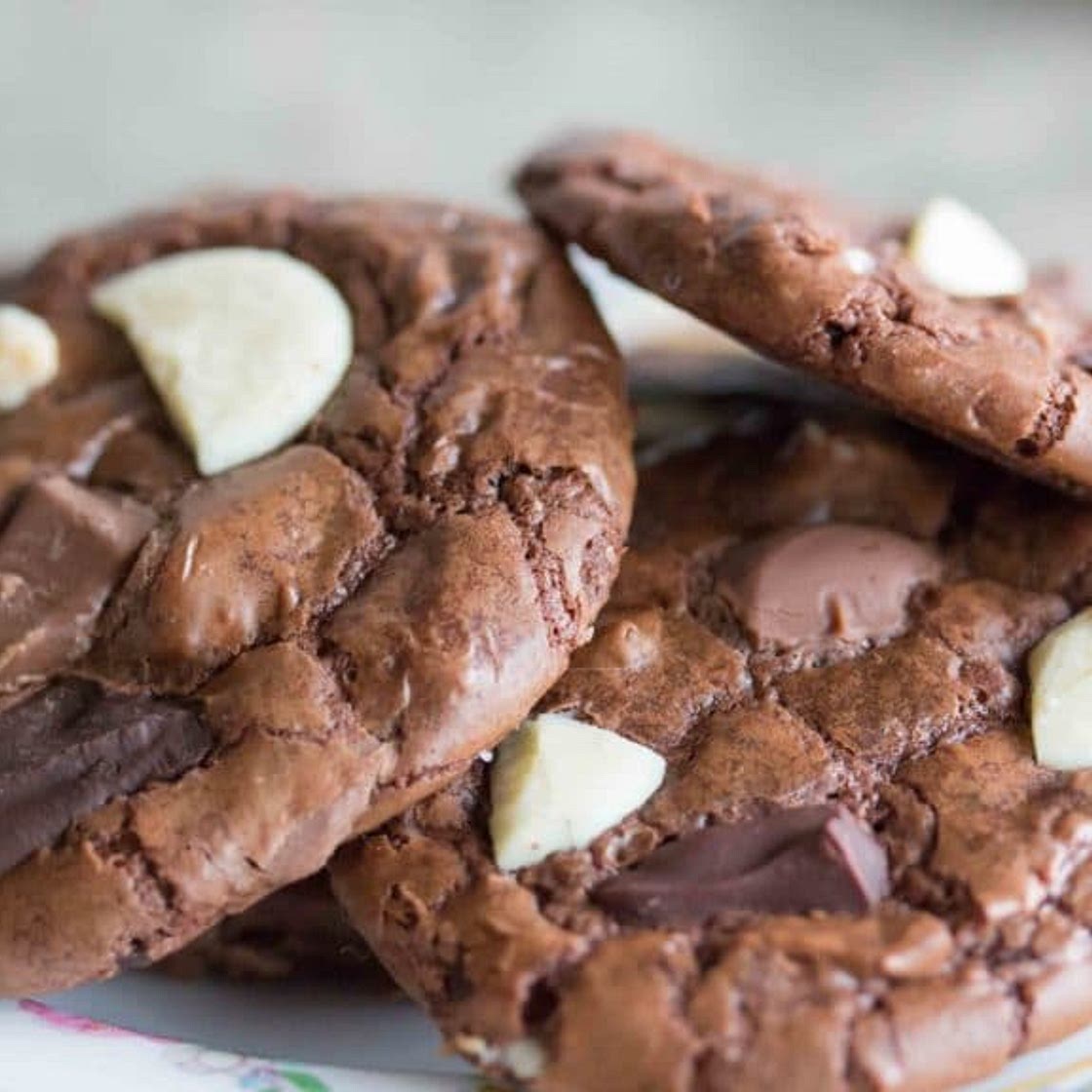 Ménage à Trois Cookies