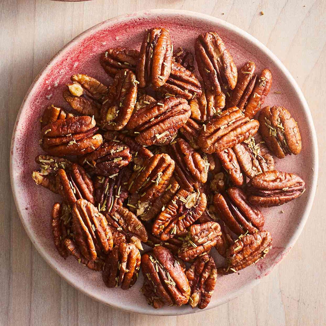 Rosemary-Garlic Pecans