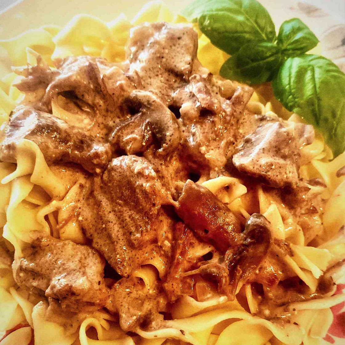 Easy Beef Stroganoff in the Slow Cooker