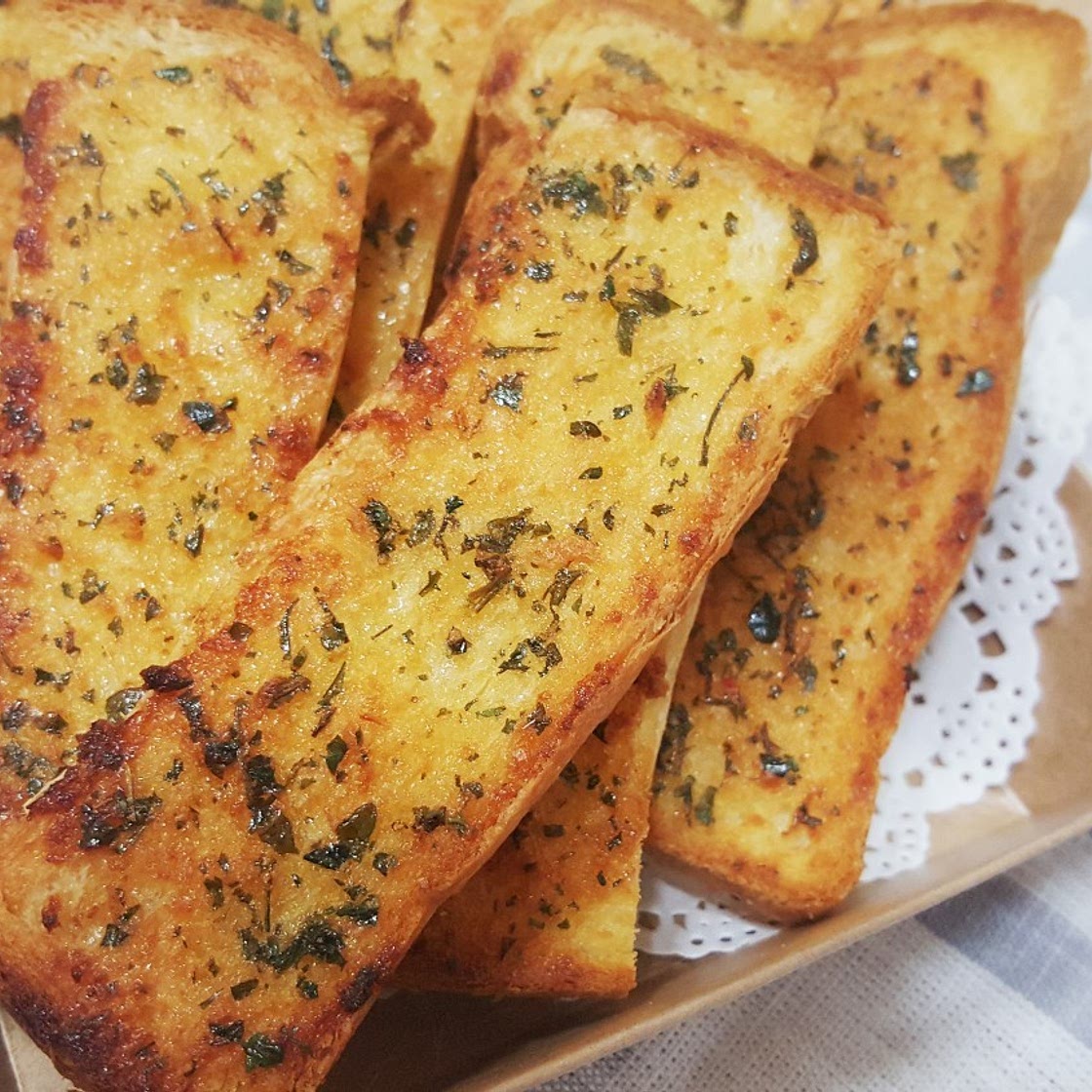 [오븐요리]식빵마늘빵 만들기