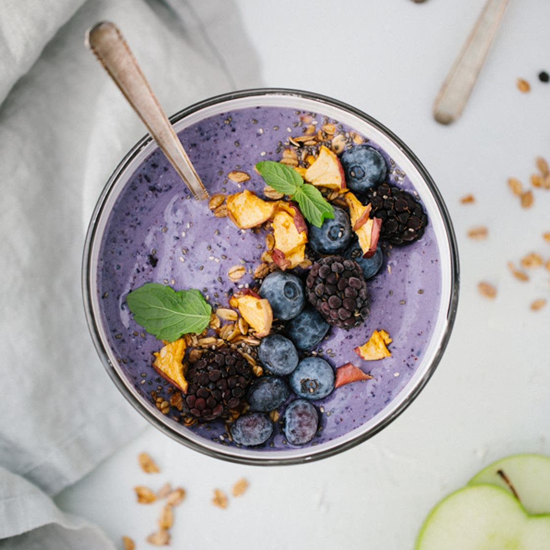 bol déjeuner complet aux bleuets & à la vanille