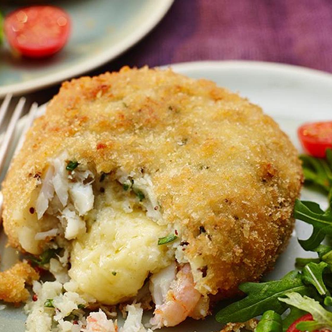 Melting middle smoked haddock and prawn fishcakes