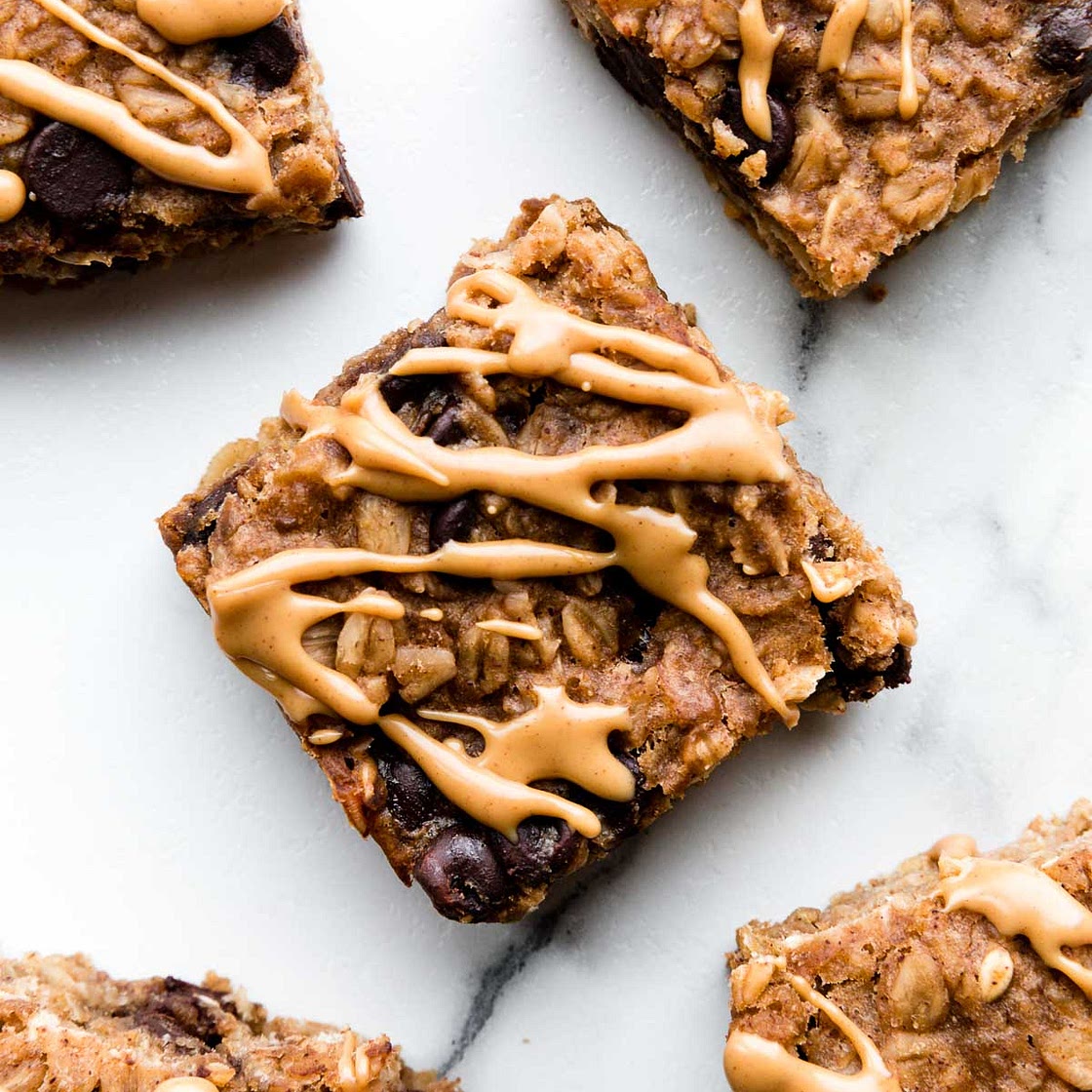 Peanut Butter Banana Chocolate Chip Oatmeal Bars