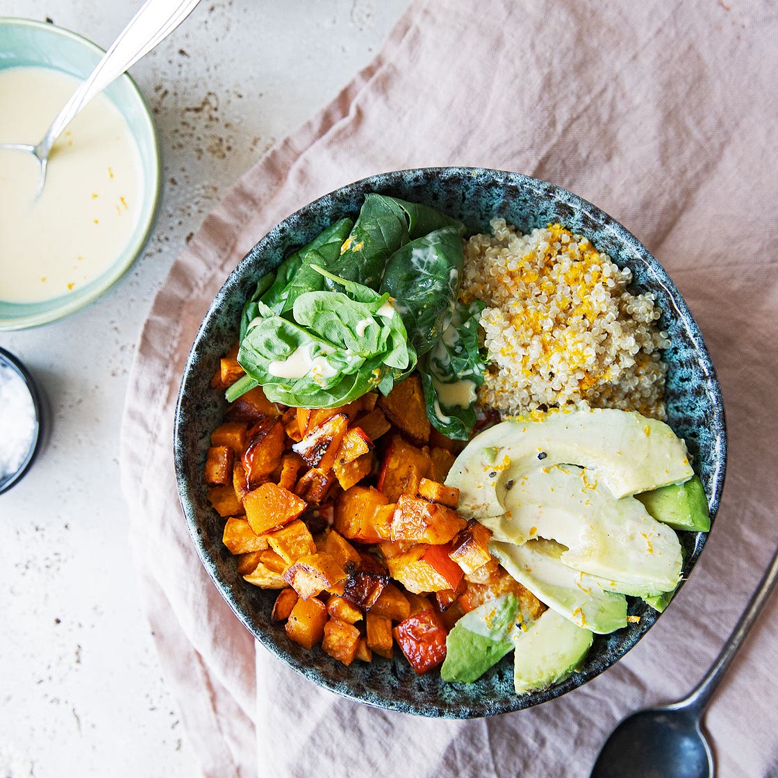 Buddha bowl with pepper-orange topping