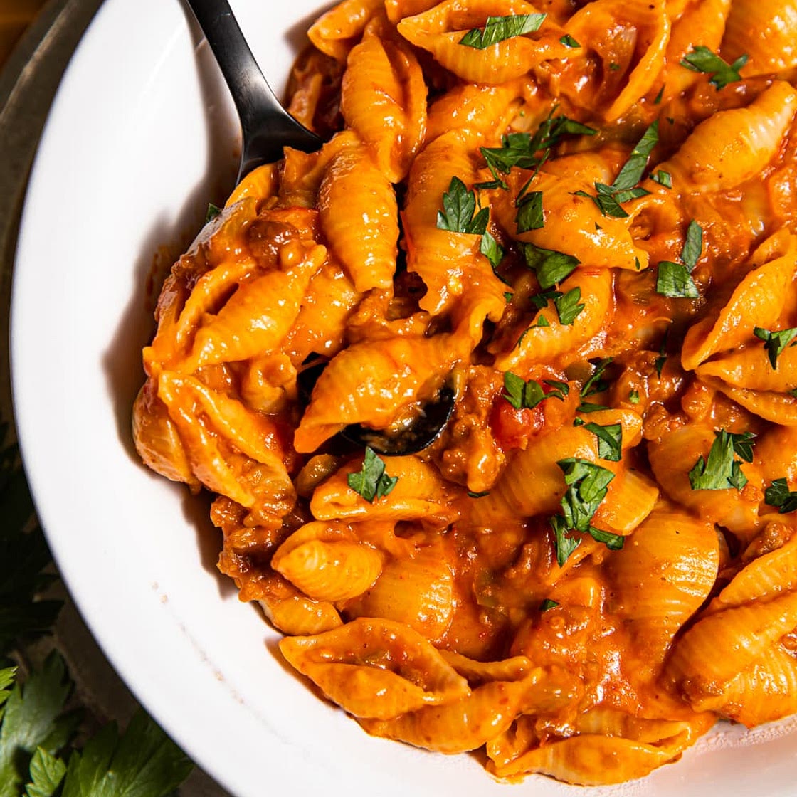 Vegan Cheesy Taco Pasta