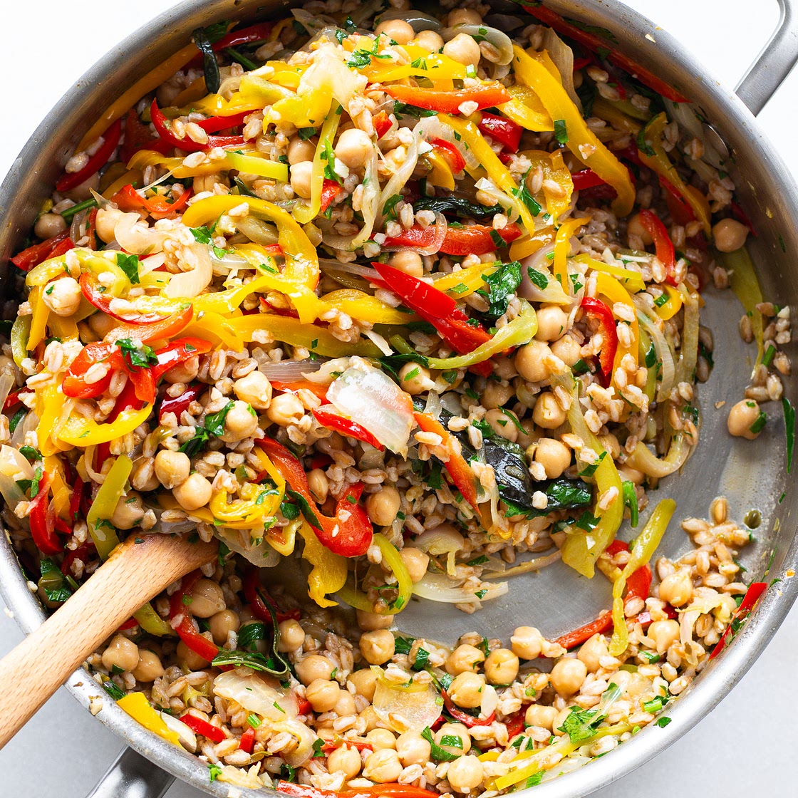 Chickpea & Farro Peperonata