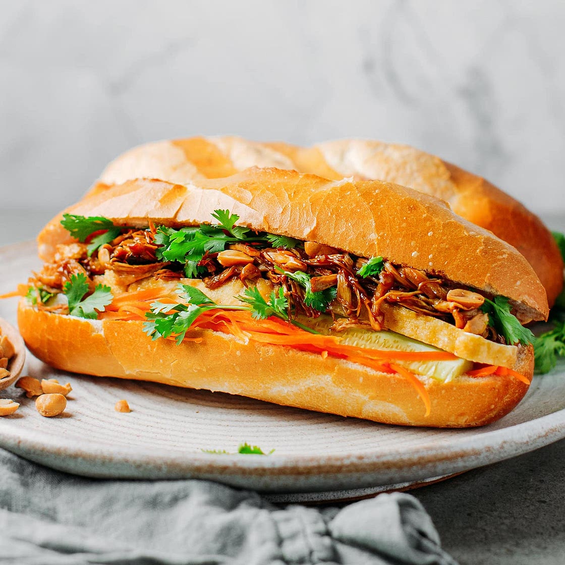 Vegan Pulled Mushroom Bánh Mì
