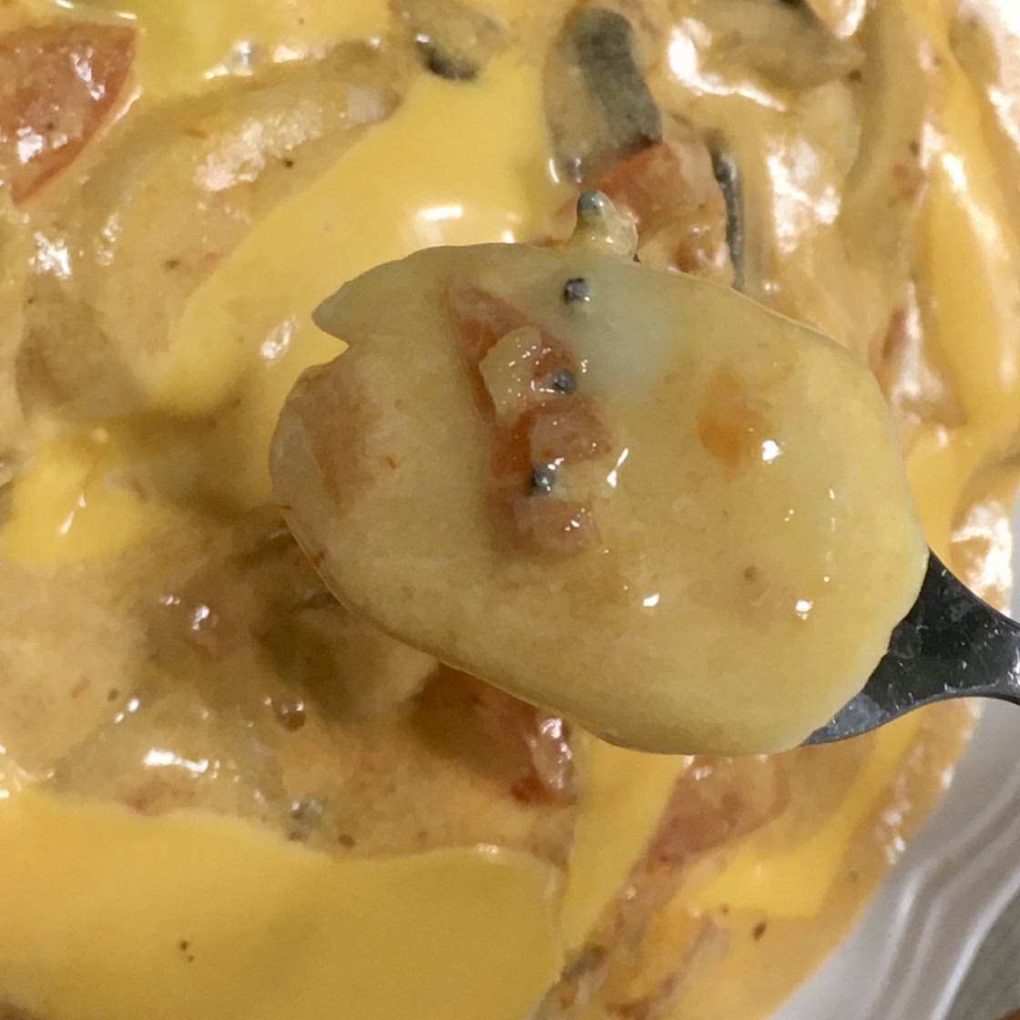 로제 떡볶이 만드는 법. 설날 떡국떡이 남았다면 고소한 로제 떡볶이 만들어 보세요.