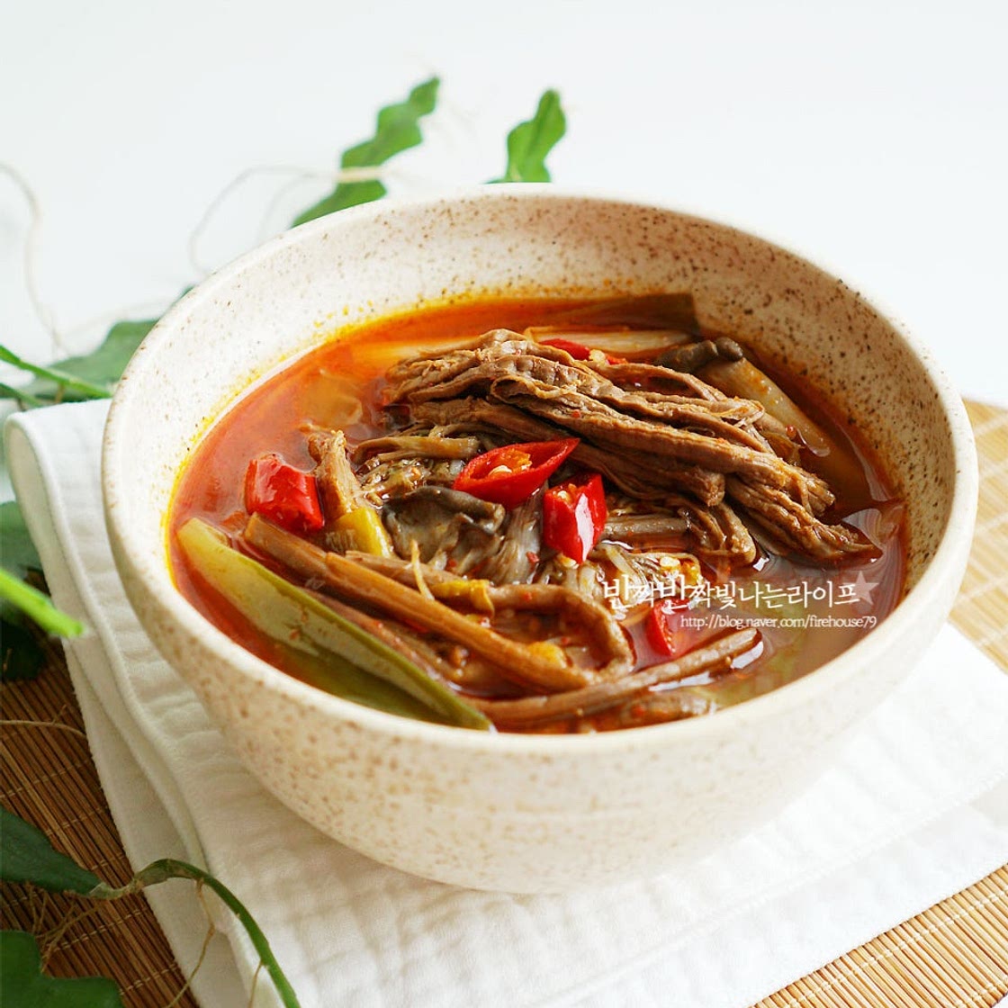 육개장 끓이는법 대파 가득 소고기 육개장 만드는법