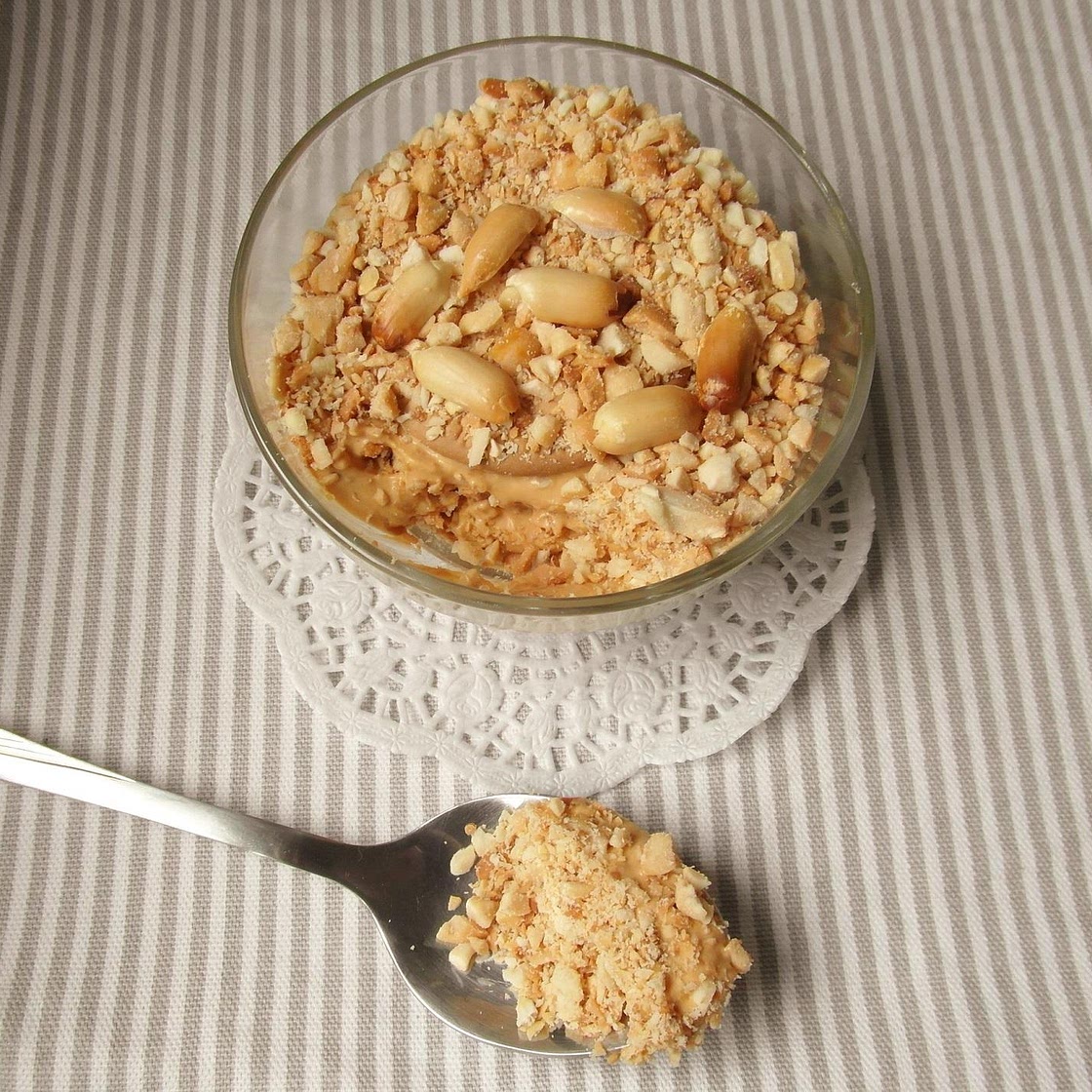 Receita de Pavê de amendoim com doce de leite