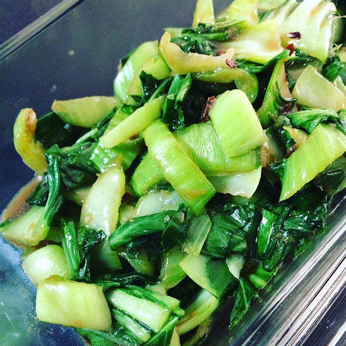 Spicy Bok Choy in Garlic Sauce