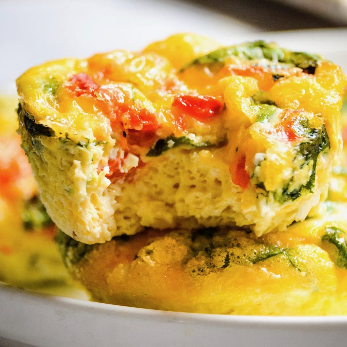 Roasted Red Pepper & Spinach Egg Cups