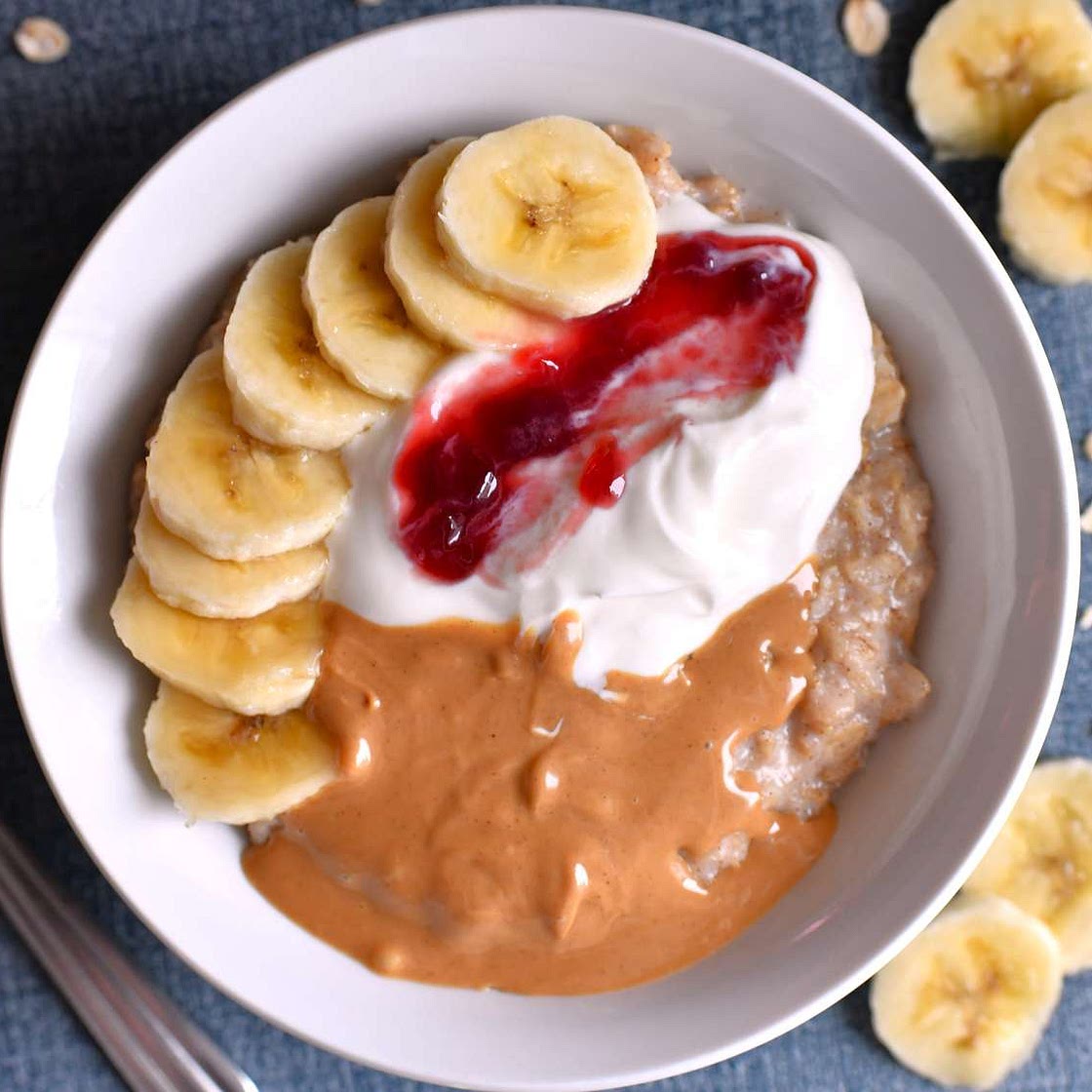 Greek Yogurt Oatmeal