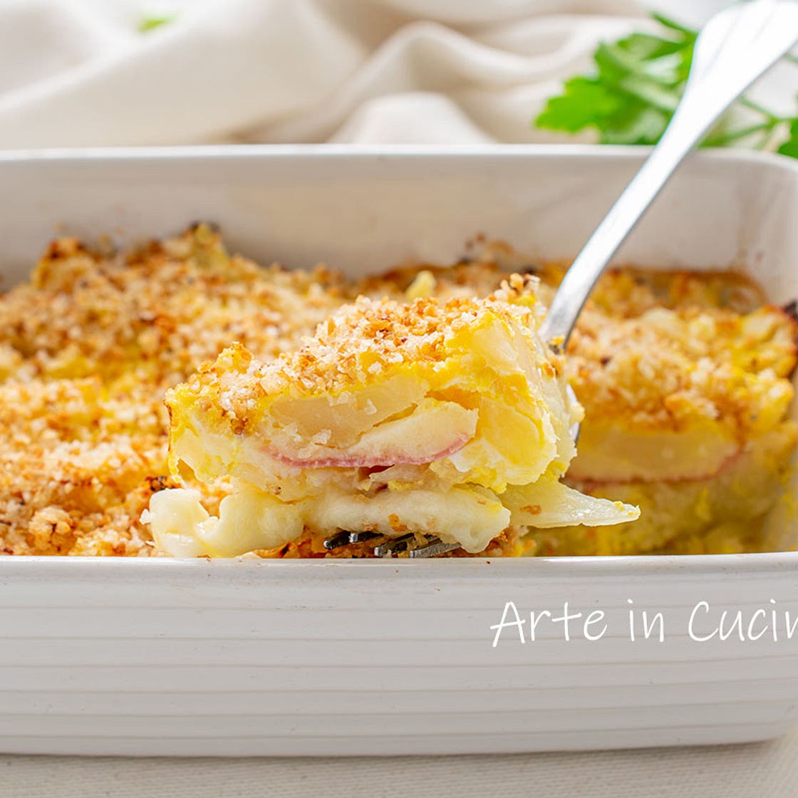 Cavolfiore con mozzarella e prosciutto al forno