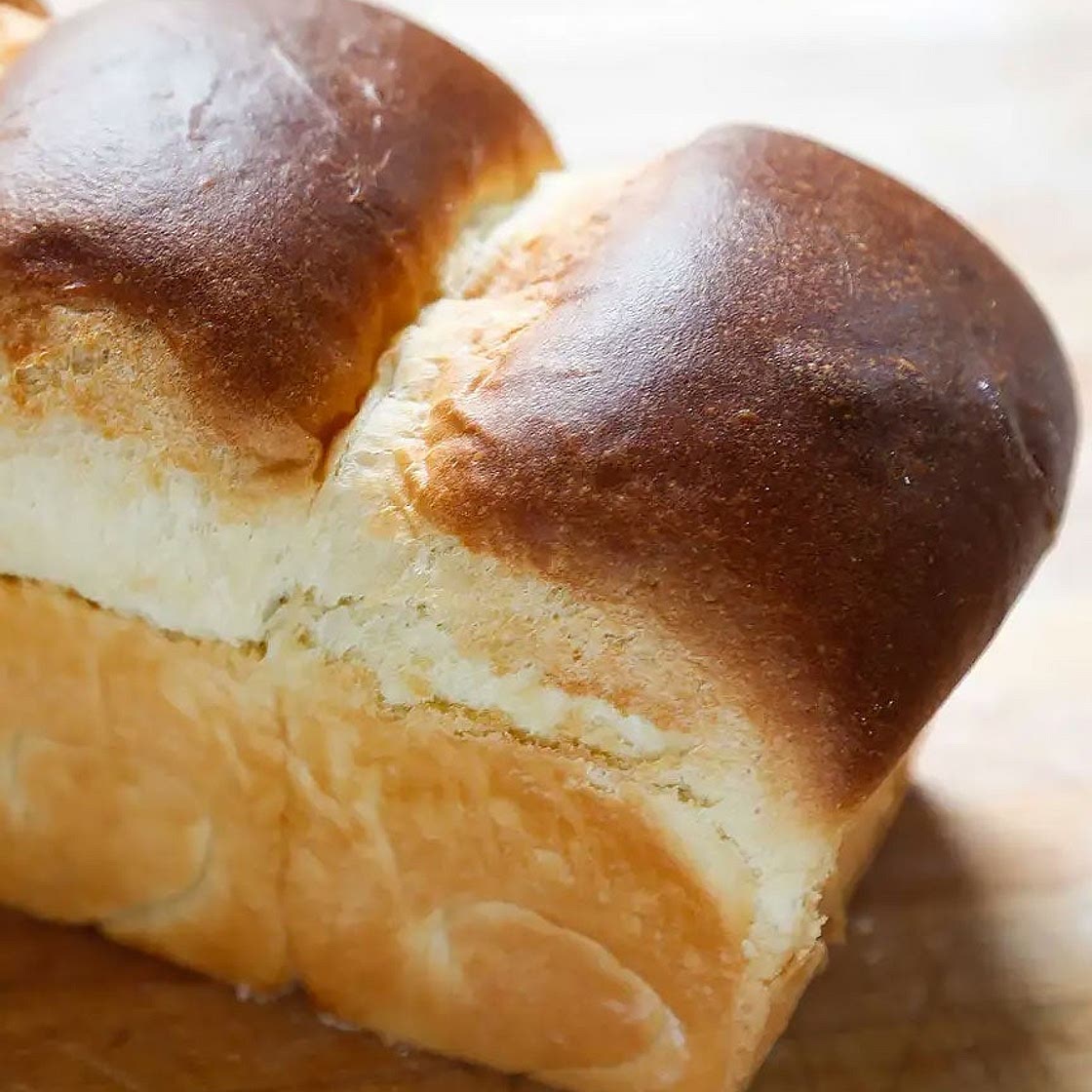 The Fluffiest White Bread in the World