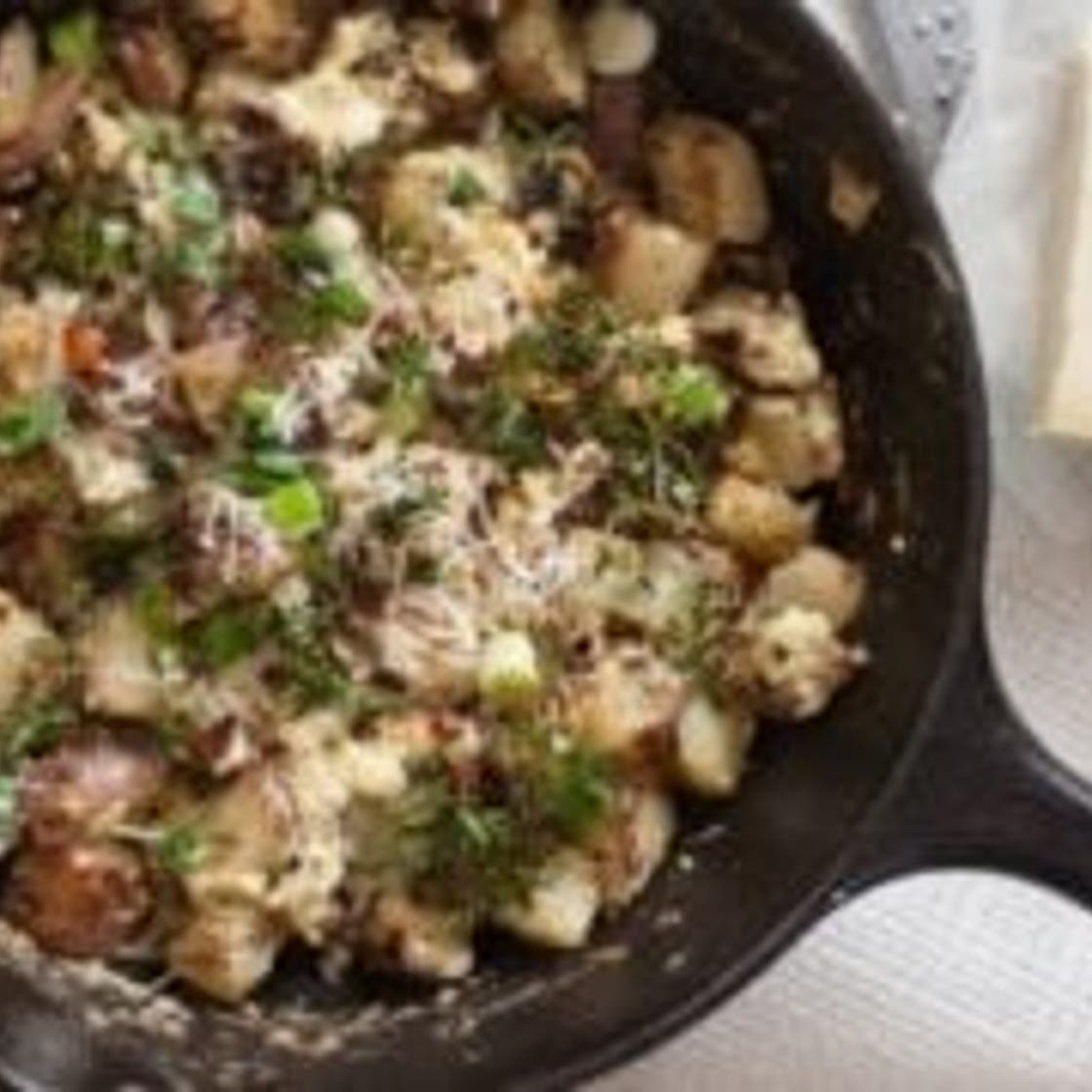 Egg and Potato Breakfast Scramble