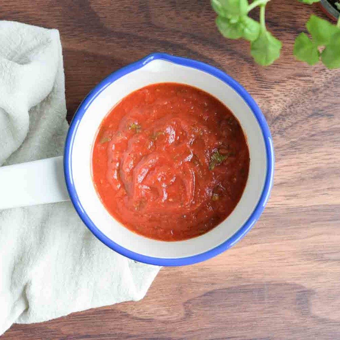 Low FODMAP pasta sauce (tomato sauce)