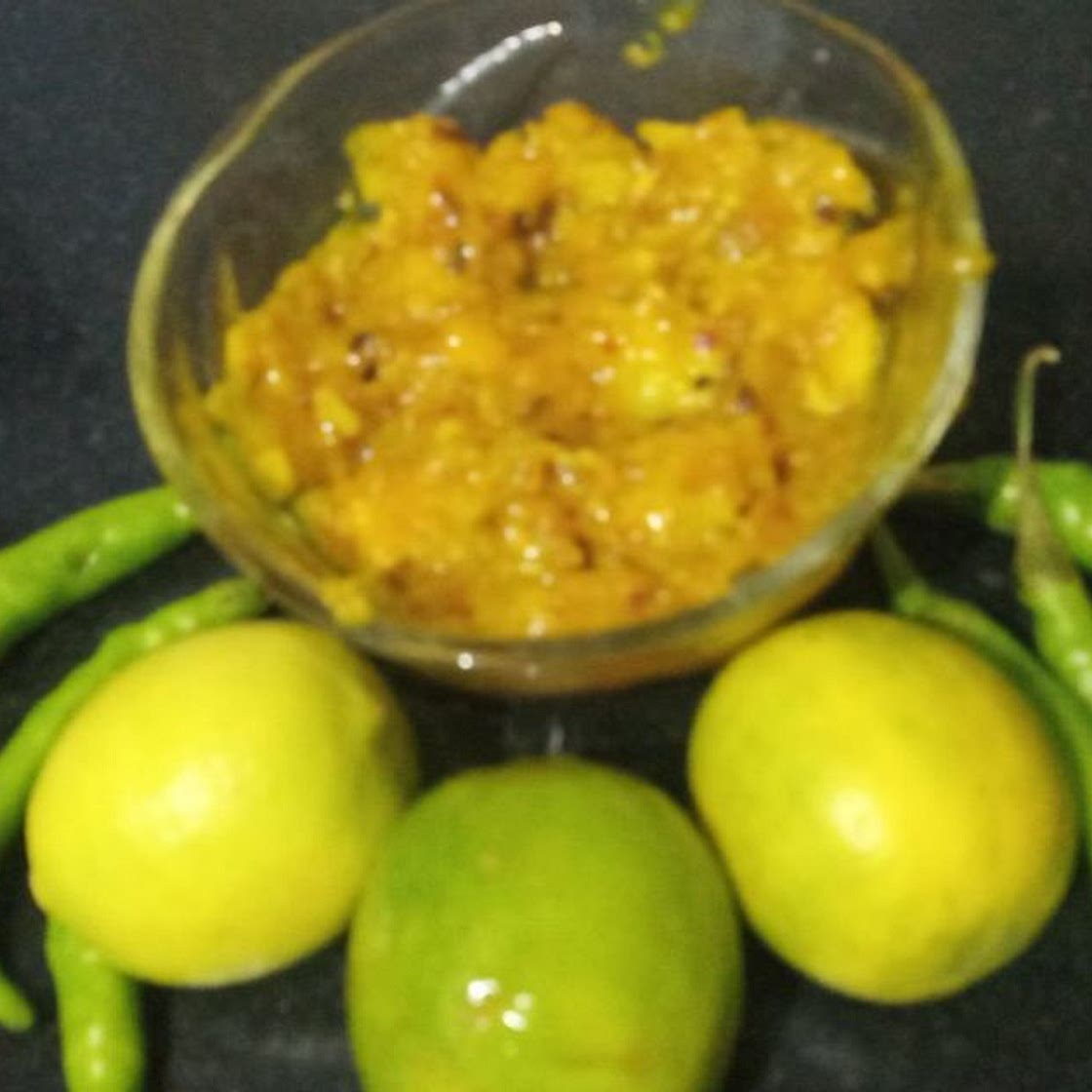 नींबू के छिलके की चटनी (nimbu ke chilke ki chutney recipe in Hindi)