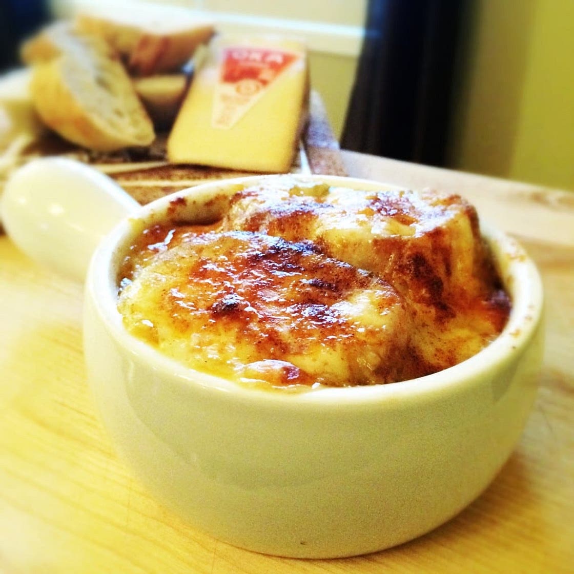 French Canadian Onion Soup