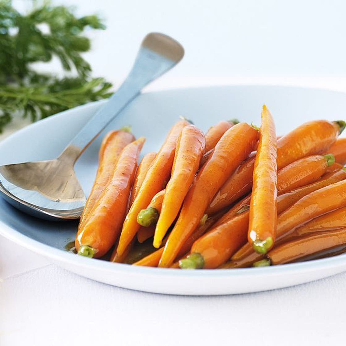 Cinnamon-glazed carrots
