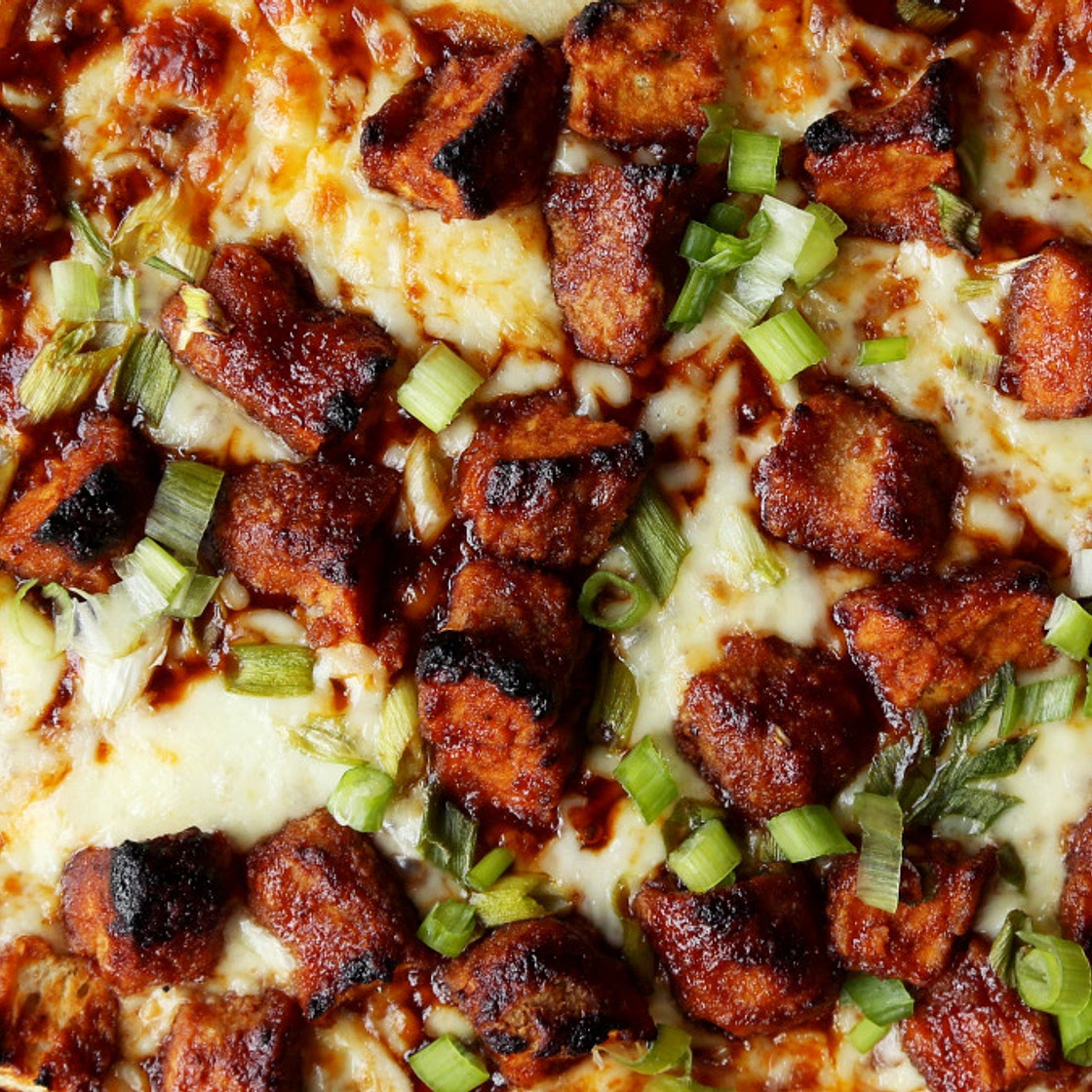 General Tso's Chicken Pizza