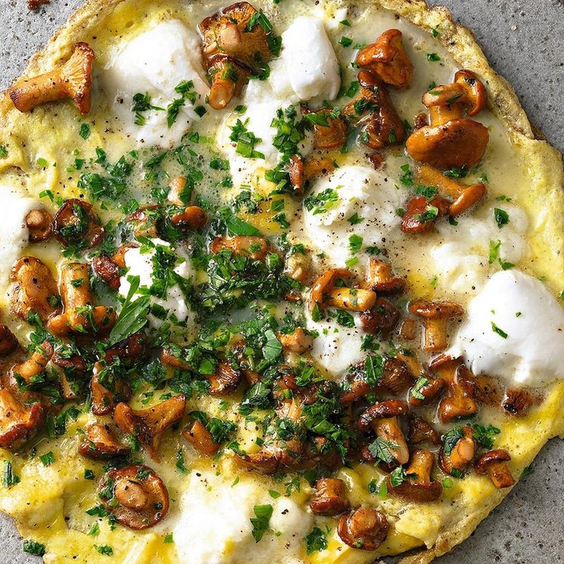 Omelett mit Pfifferlingen und Mozzarella