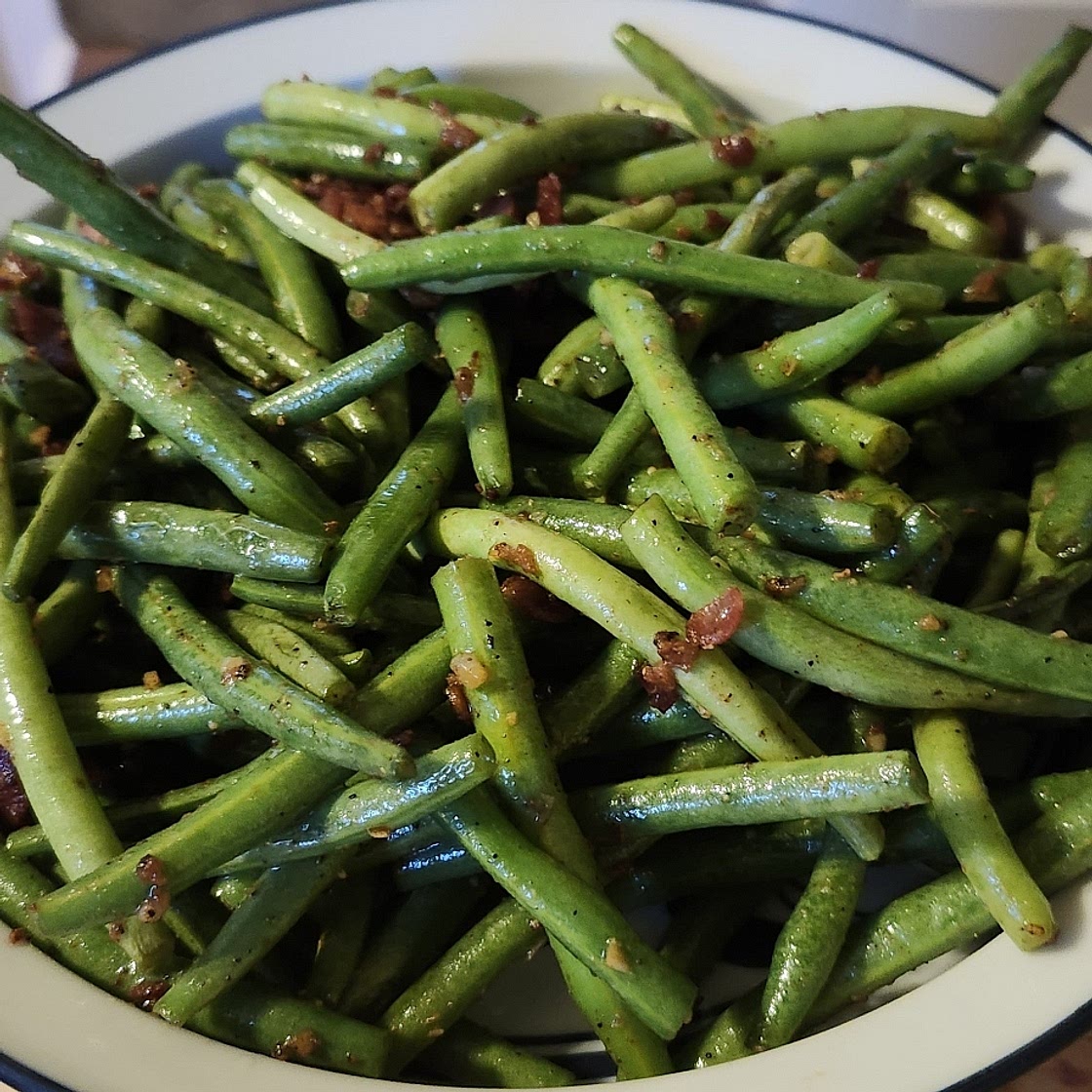 Garlic and Bacon Green Beans
