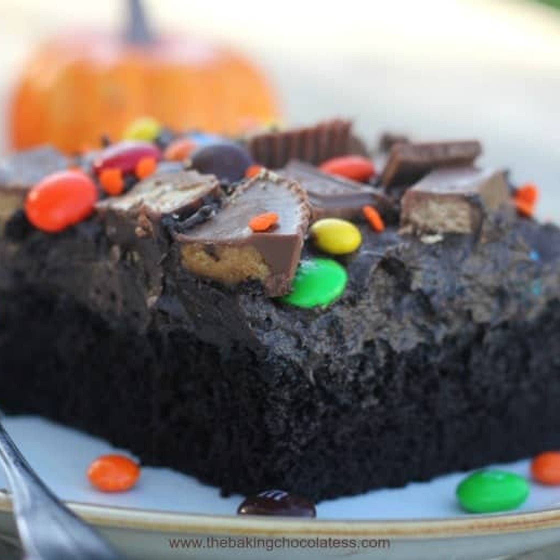Halloween Black Magic Candy Cake! It's Insane!