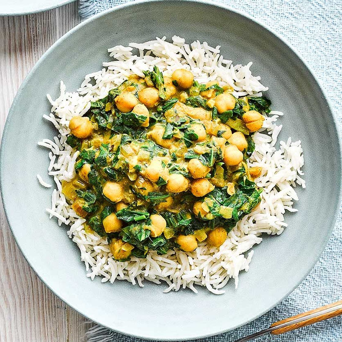 Chickpea, spinach & almond butter bowl