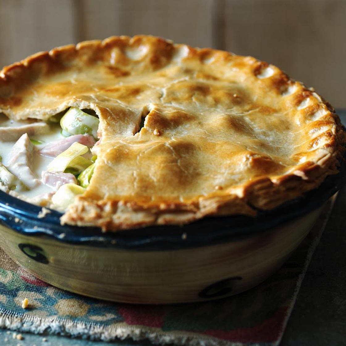 Hairy Bikers' creamy chicken, ham and leek pie
