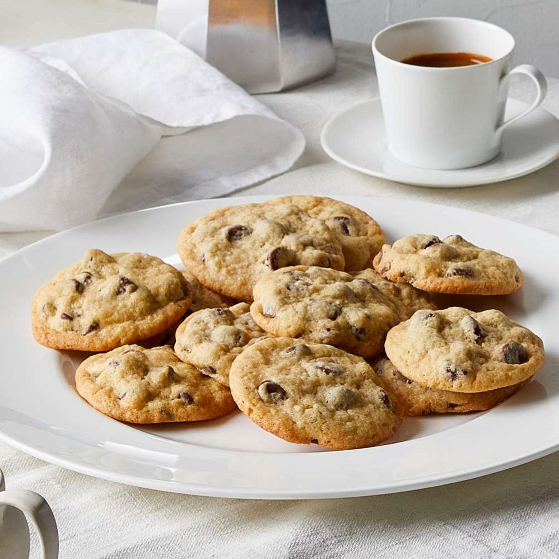 Soft and Chewy Chocolate Chip Cookies