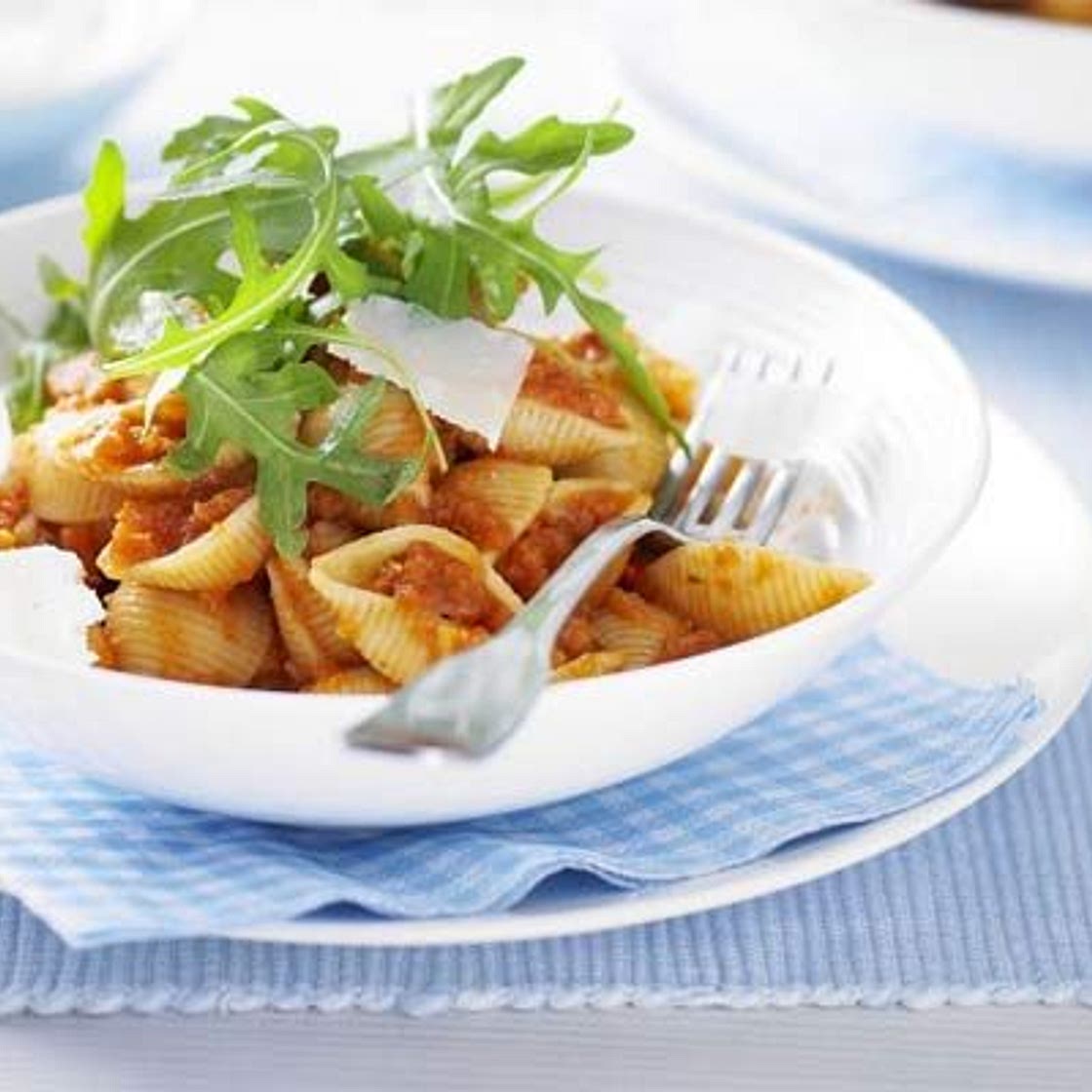 Pasta with tomato & hidden veg sauce