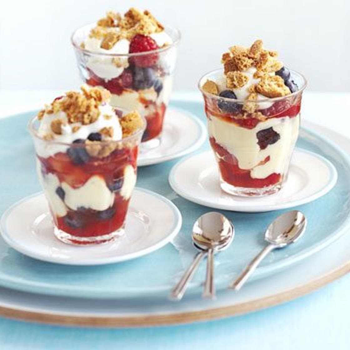 Berry crumble pots