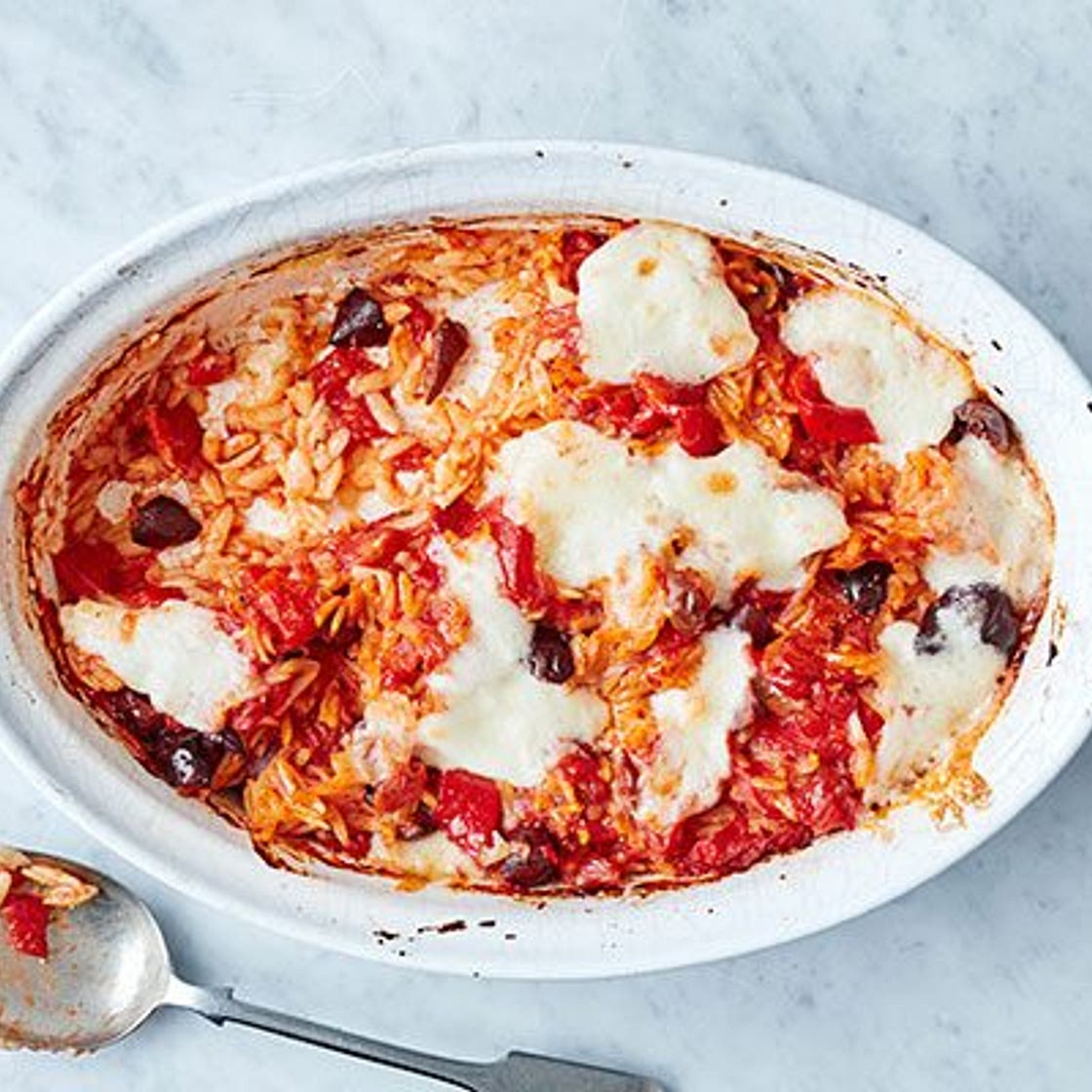 Baked tomato & mozzarella orzo