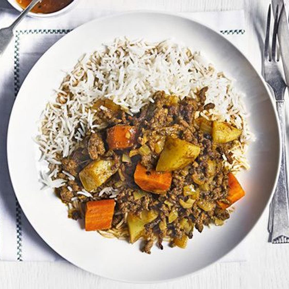 Indian beef keema with carrots & potatoes