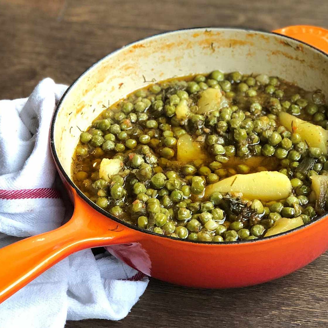 Arakas Latheros (Greek Peas with Tomato and Dill)