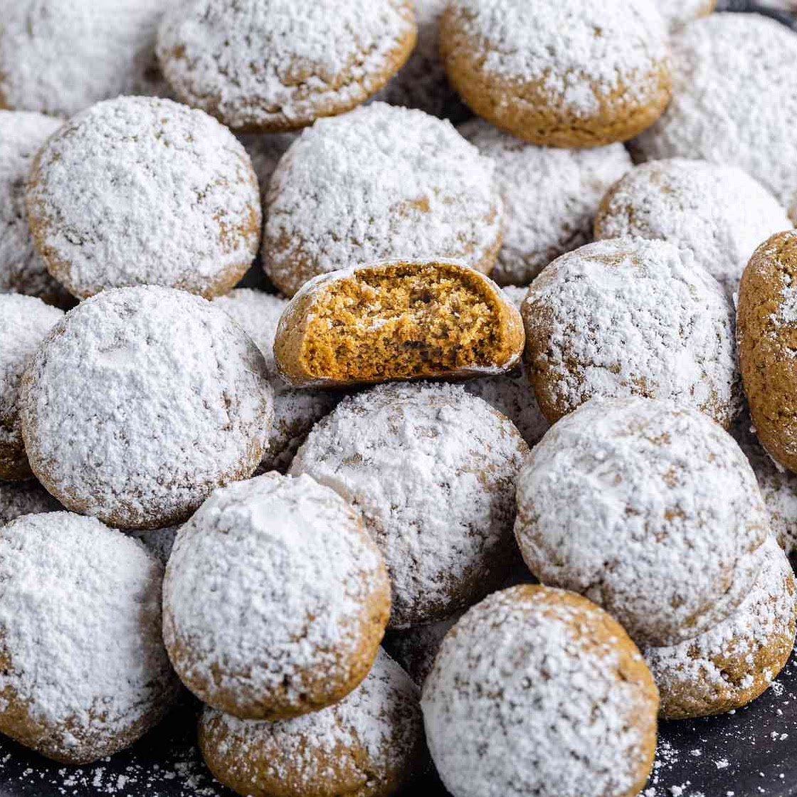 Pfeffernusse Cookies